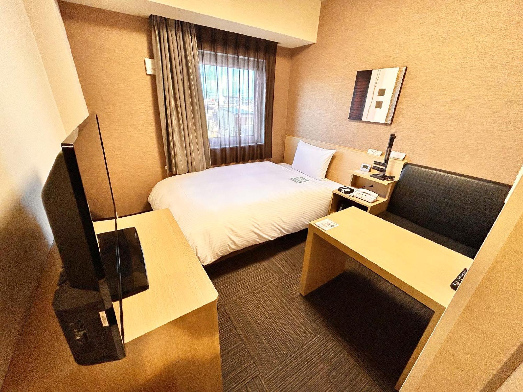 Hotel Route-Inn Anan מראה חיצוני תמונה