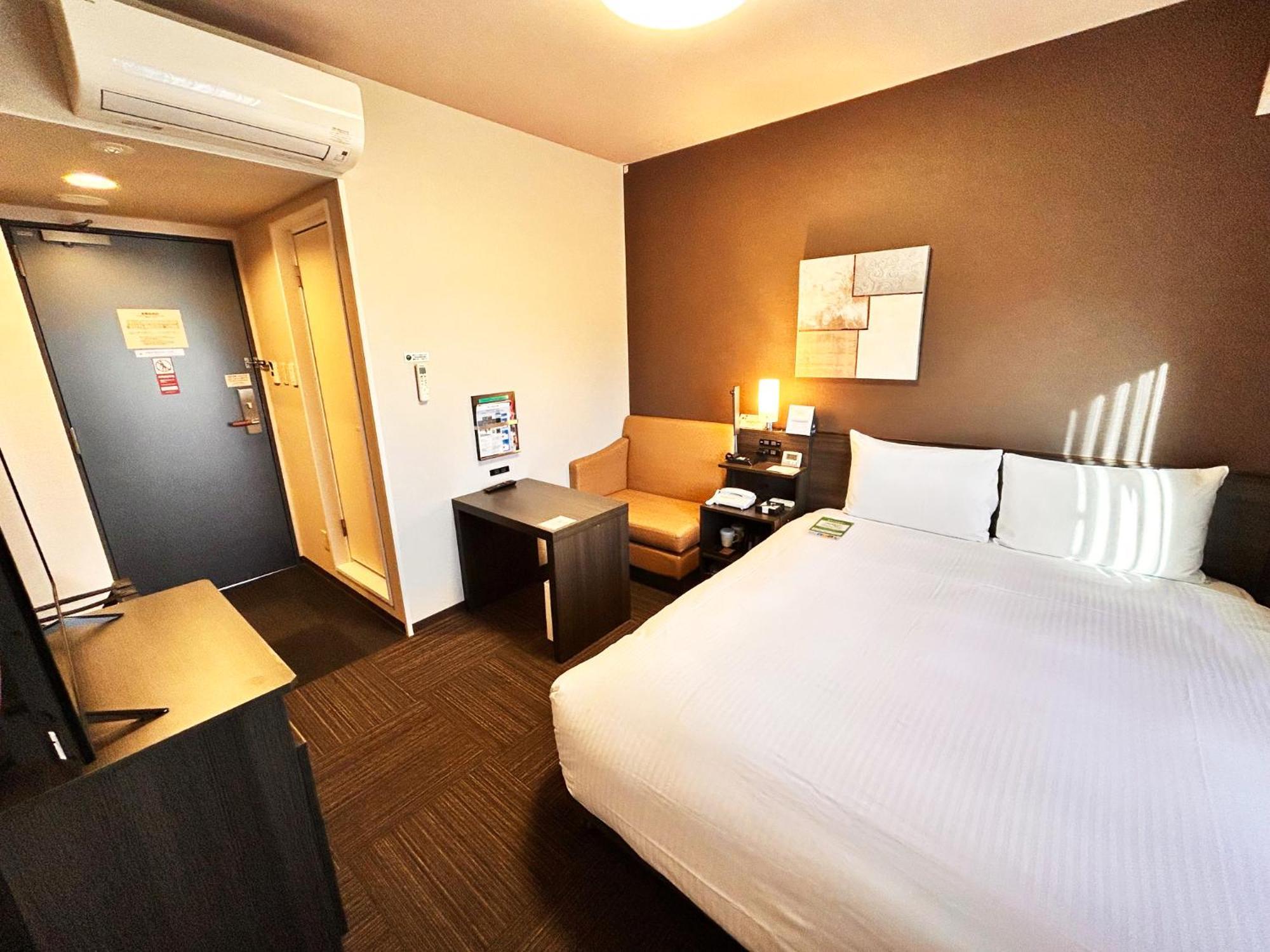 Hotel Route-Inn Anan מראה חיצוני תמונה